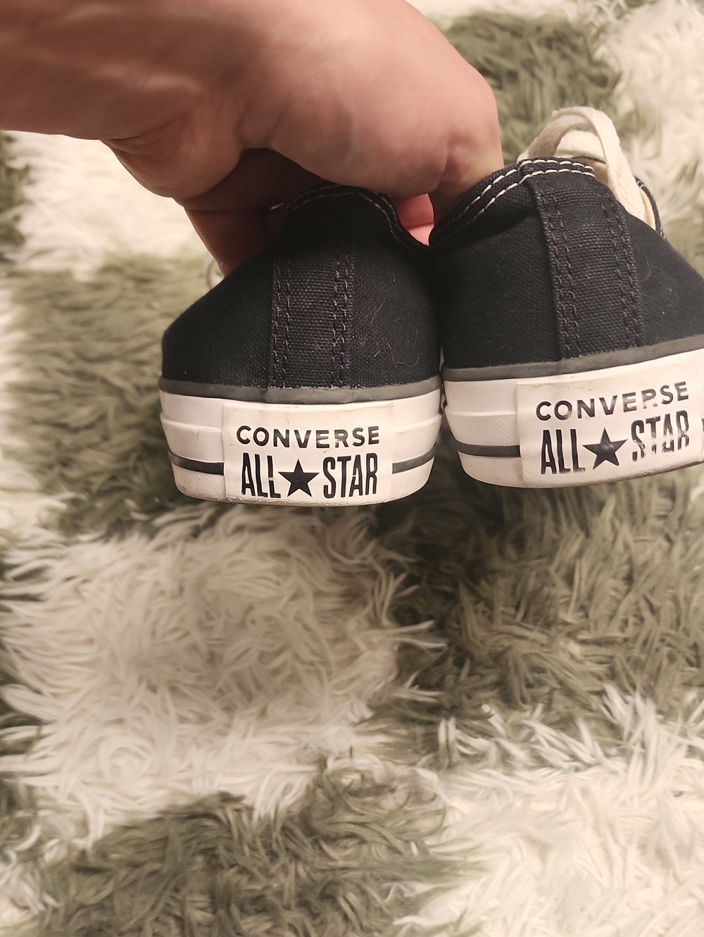 Converse Low Tops - Picture 5 of 6